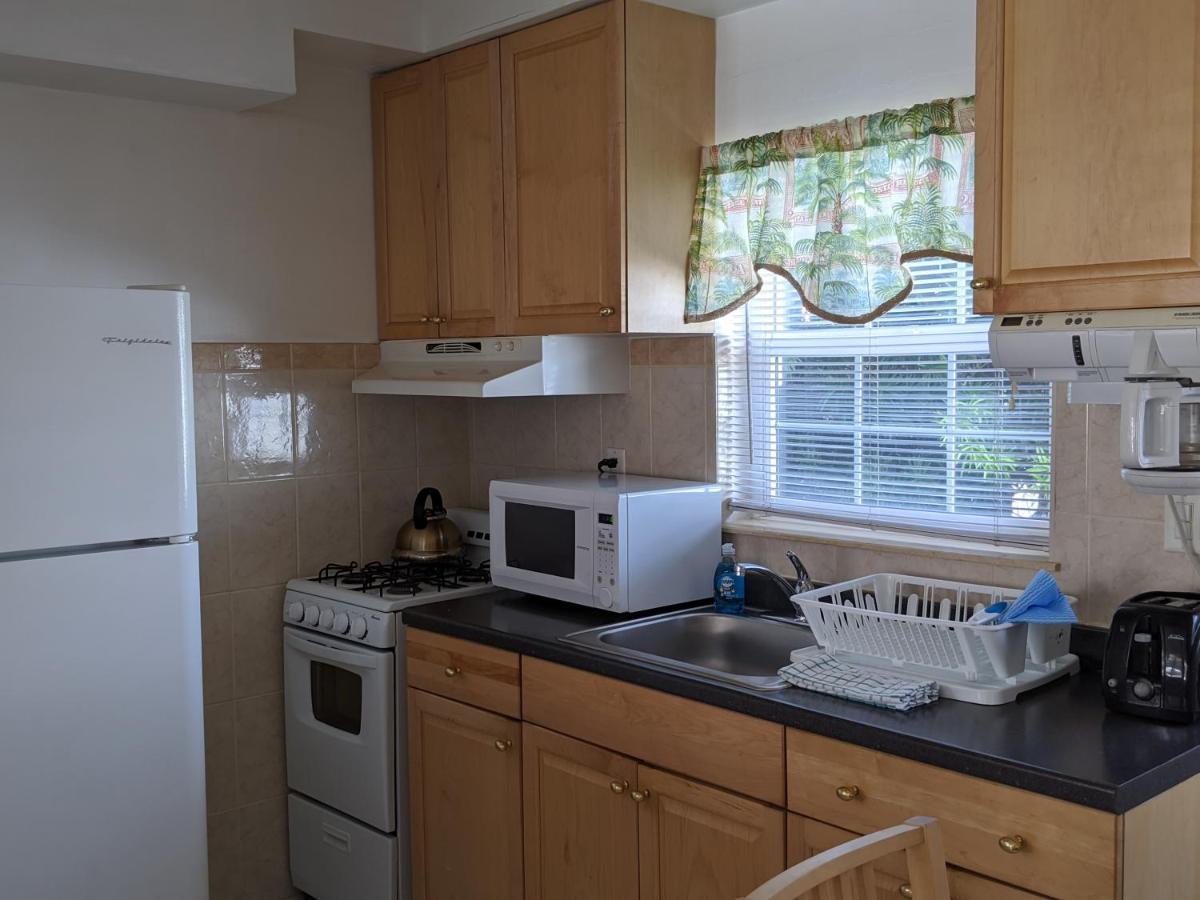 Breakaway Inn Guest House Lauderdale-by-the-Sea Exterior foto